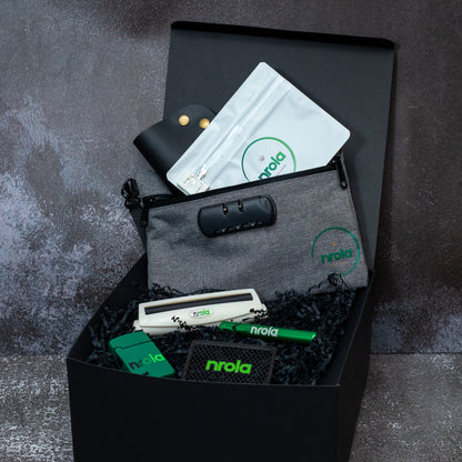 The Ultimate Smoking Essentials Gift Box