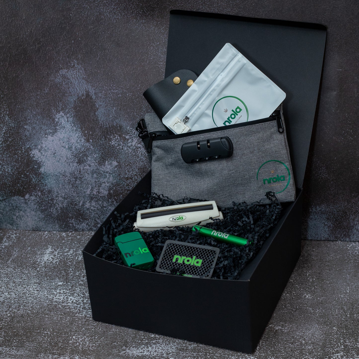 The Ultimate Smoking Essentials Gift Box